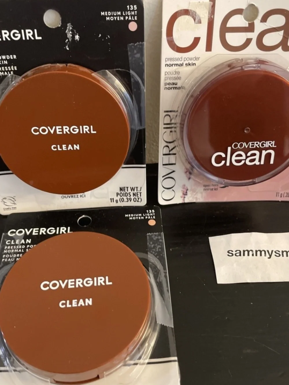 Covergirl Clean Pressed Powder 135 Medium Light, x3 with talc SEE DESCRIPTION